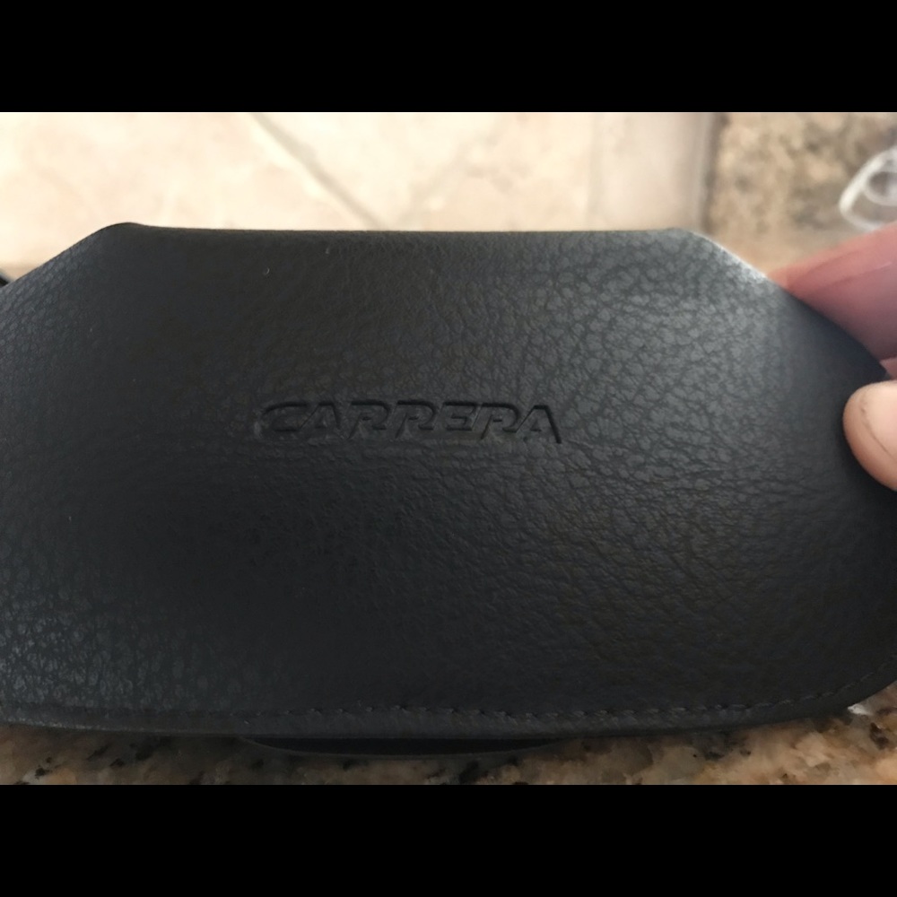 Carrera Men’s Sunglasses w/ case - Picture 2 of 3